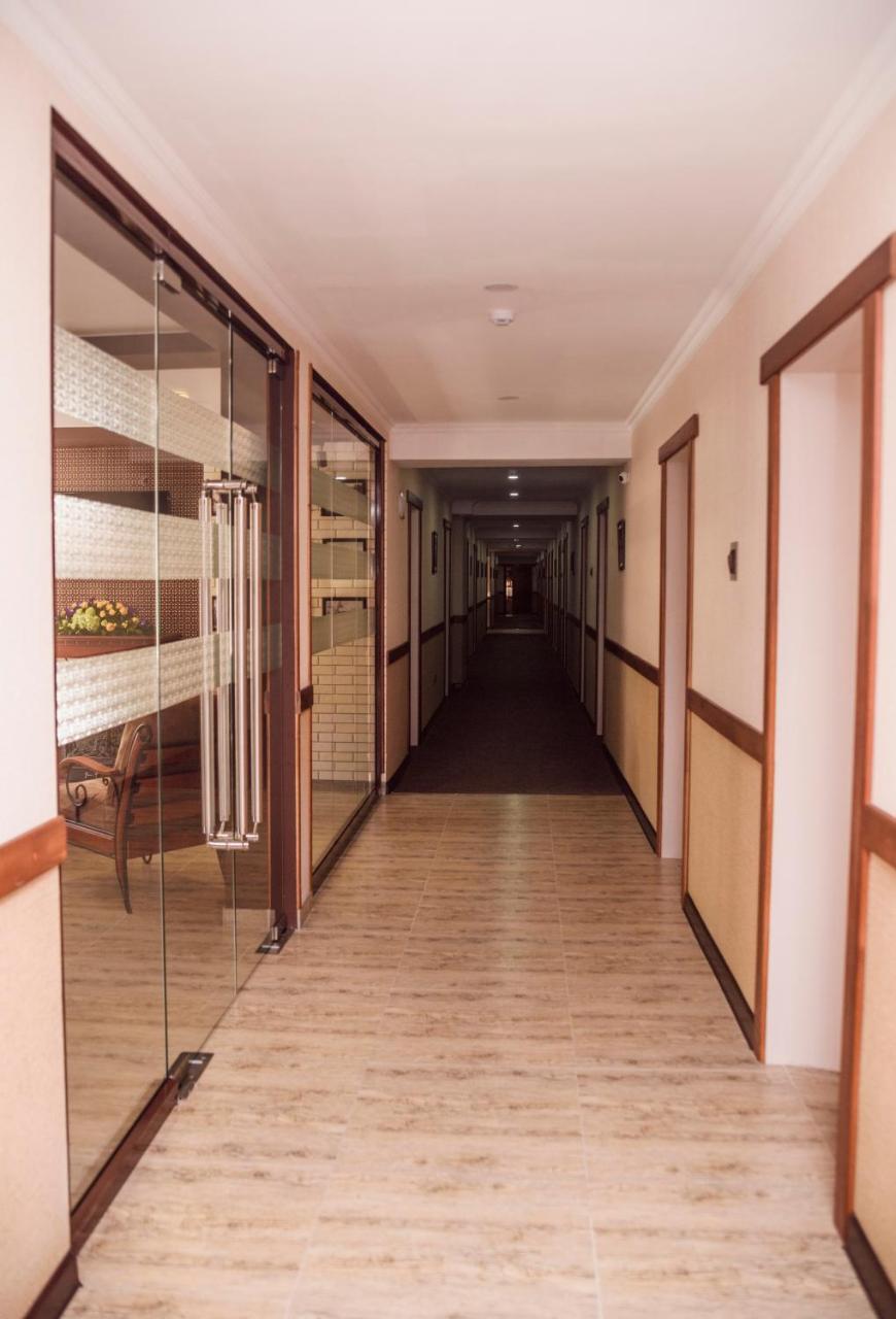 Uyutnyy Dom Hotel Taraz Exterior photo